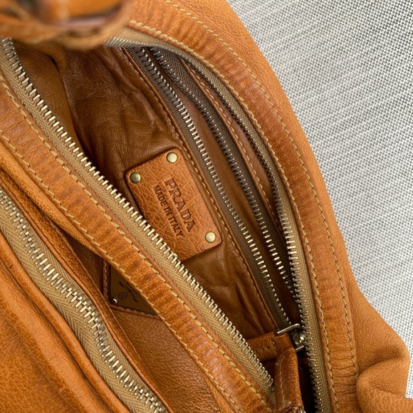 Prada leather hobo - Picture 7 of 13